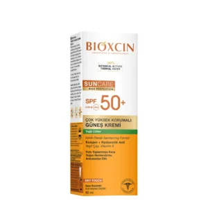 کرم ضد آفتاب بی رنگ ضد لک بیوکسین Bioxcin مناسب پوست های مستعد لک با spf 50 حجم 50 میل